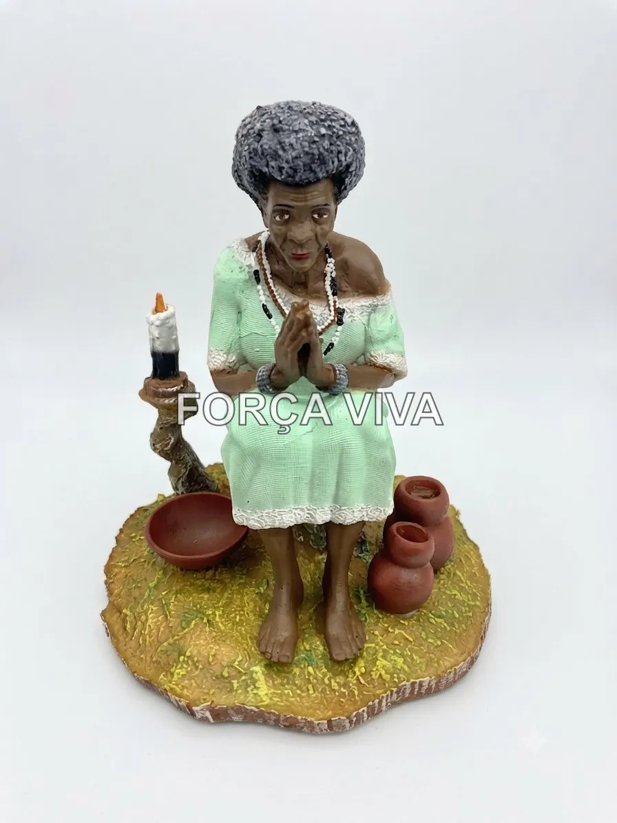imagem-de-preta-velha-resina-15cm